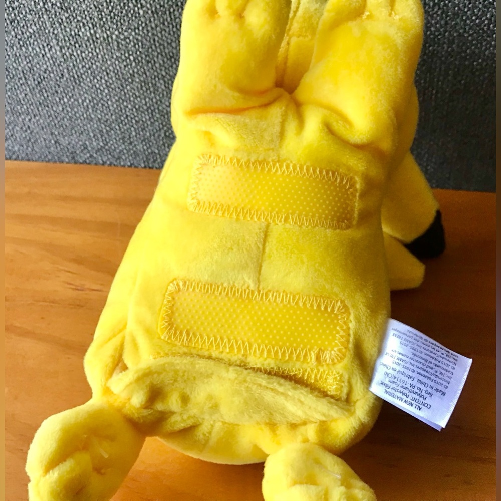 TOMY Pokémon XY Trainers Shoulder Ride Happy Talking Pikachu Plush Stuffed Toy - Picture 9 of 11